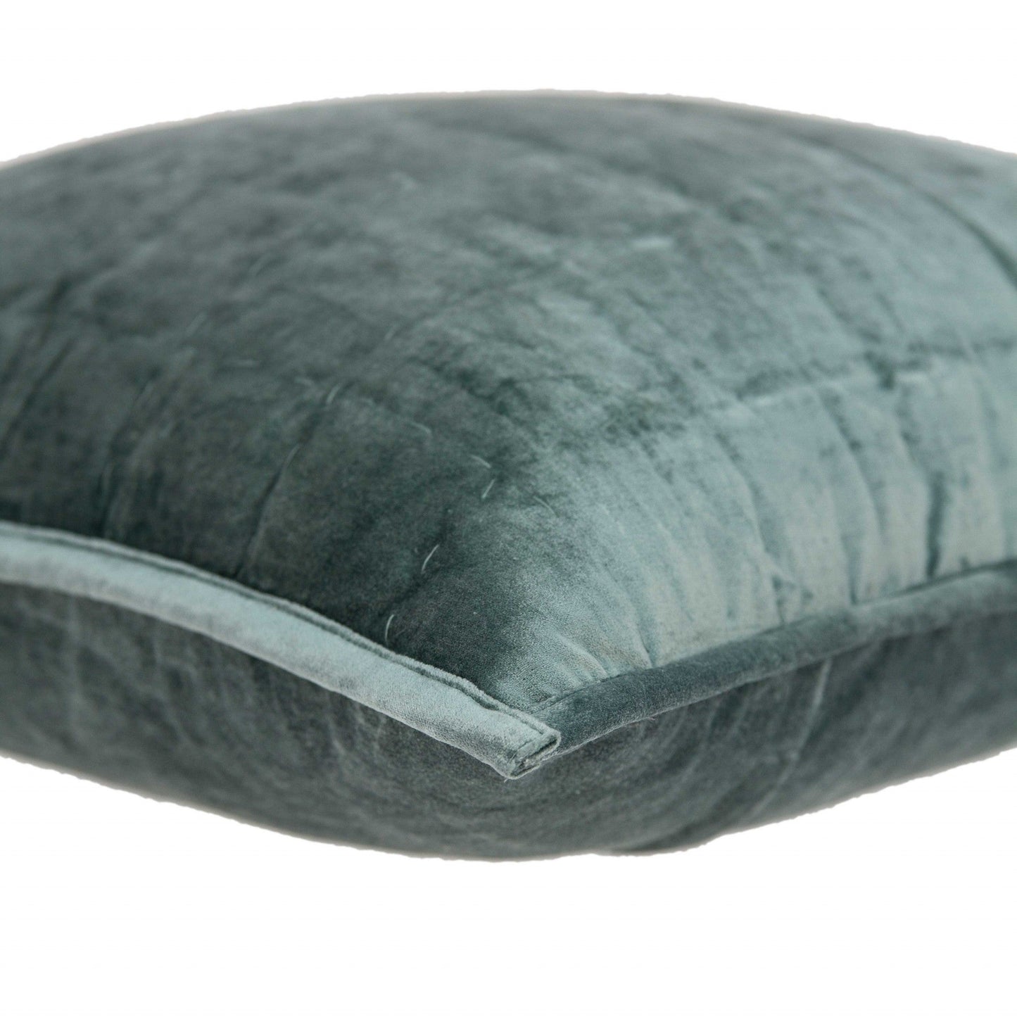 20inches x 7inches x 20inches Transitional Sea Foam Solid Quilted